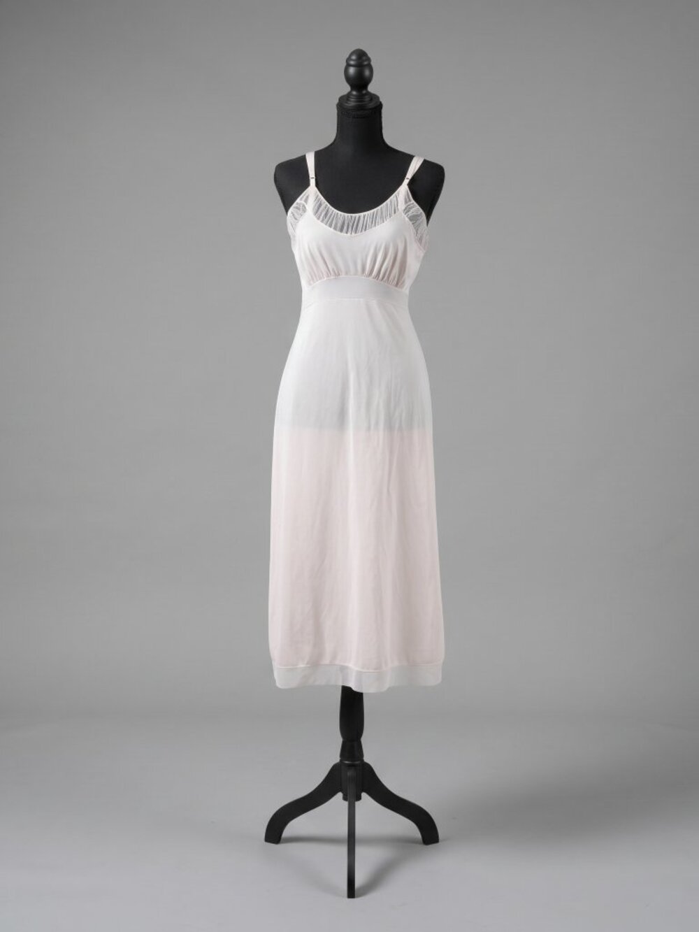 Vintage Faerie Blush Pink Nylon Nightgown Size 36 Sheer Yoke Empire Waist Slip D